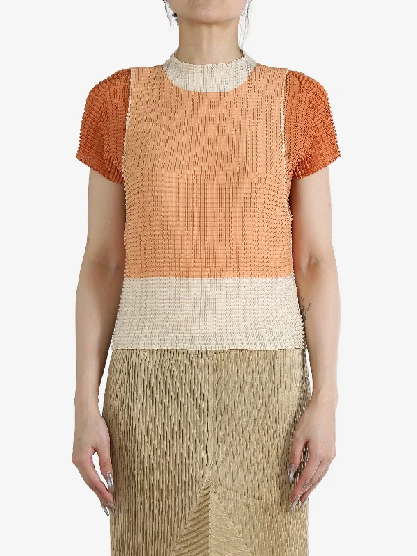 ISSEY MIYAKE - Women Layered Color Pleats Shirt-- Chenille Blend Fleece Blend Nylon Blend ISSEY MIYAKE - Women Layered Color Pleats Shirt-- Chenille Blend Fleece Blend Nylon Blend