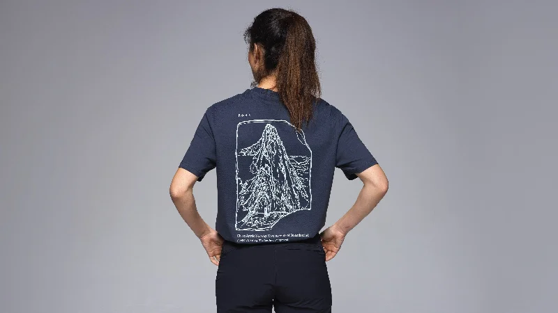 Explorer Women's Slingsby Collection T-Shirt-- Fitted T-Shirt Seamless Stretchy