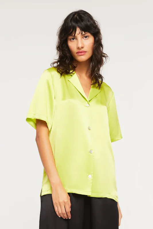 Camp Shirt-- Seamless Knitted Crochet