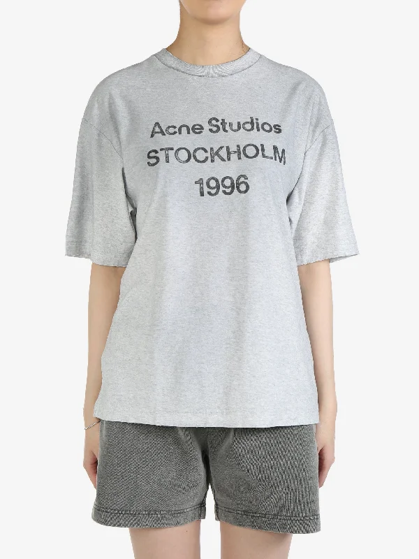 ACNE STUDIOS - Unisex Relaxed Fit Logo T-Shirt-- Print Jacquard Patchwork