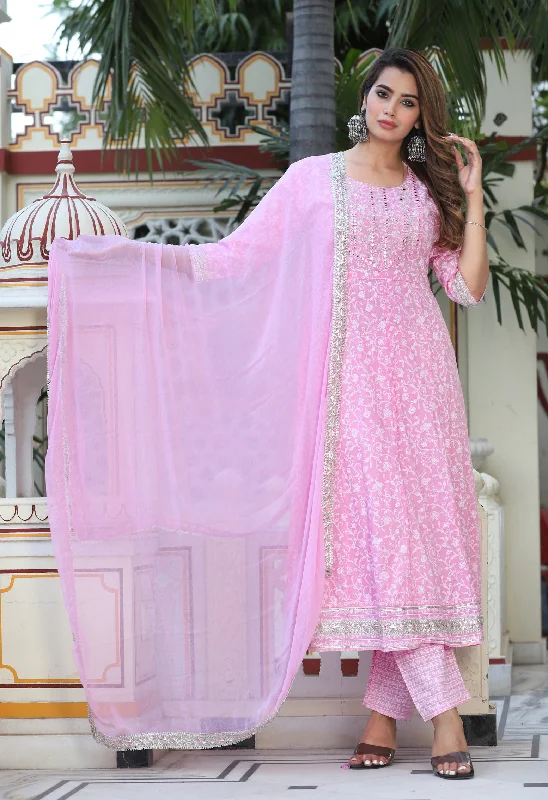 Women's Anarkali Rayon Printed Embroidered Kurta With Pant And Dupatta - Singni Stylish Casual Pants Women's Anarkali Rayon Printed Embroidered Kurta With Pant And Dupatta - Singni Stylish Casual Pants