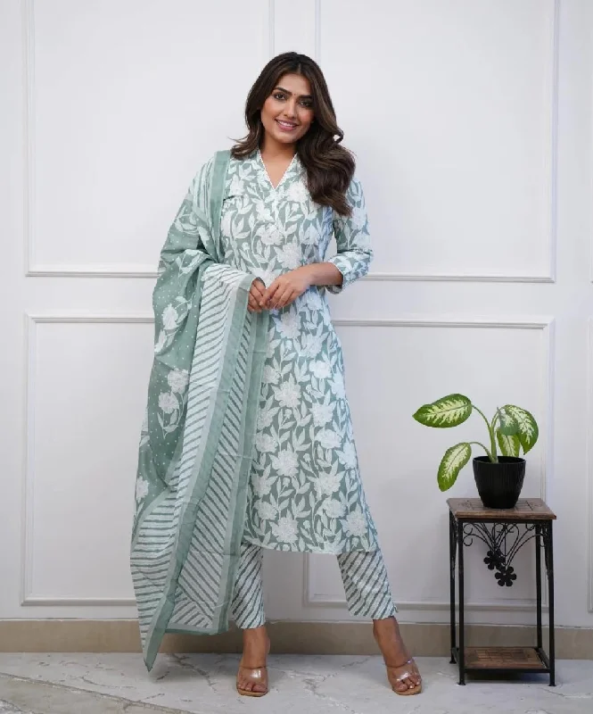 Women's Green Viscose Printed Kurta And Pant Set With Dupatta - Alvami Elegant Wool Trousers Women's Green Viscose Printed Kurta And Pant Set With Dupatta - Alvami Elegant Wool Trousers