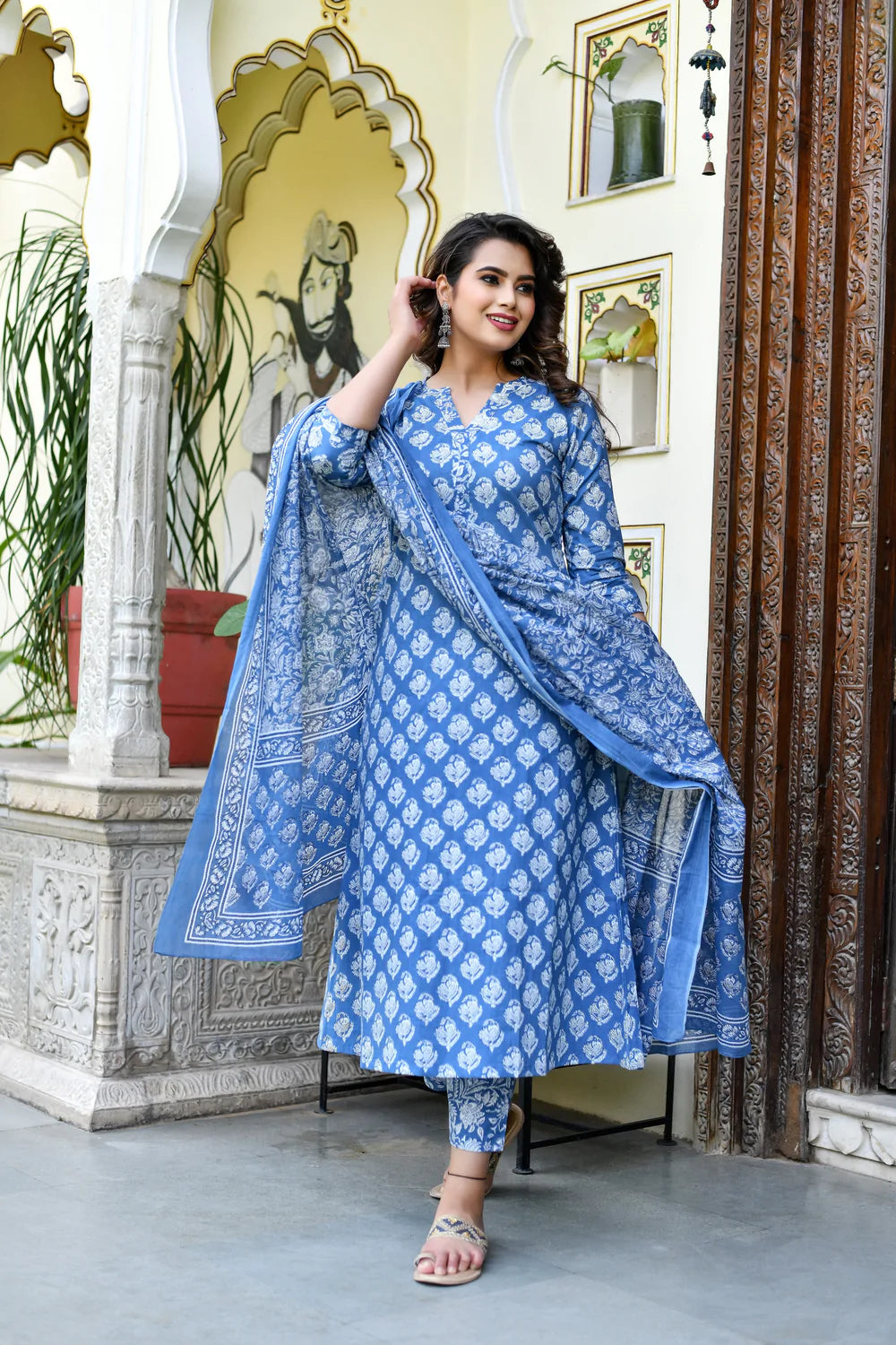 Women's Blue Printed Viscose Rayon Kurta And Pant Set - Alvami Stylish Elastic Waist Pants Women's Blue Printed Viscose Rayon Kurta And Pant Set - Alvami Stylish Elastic Waist Pants