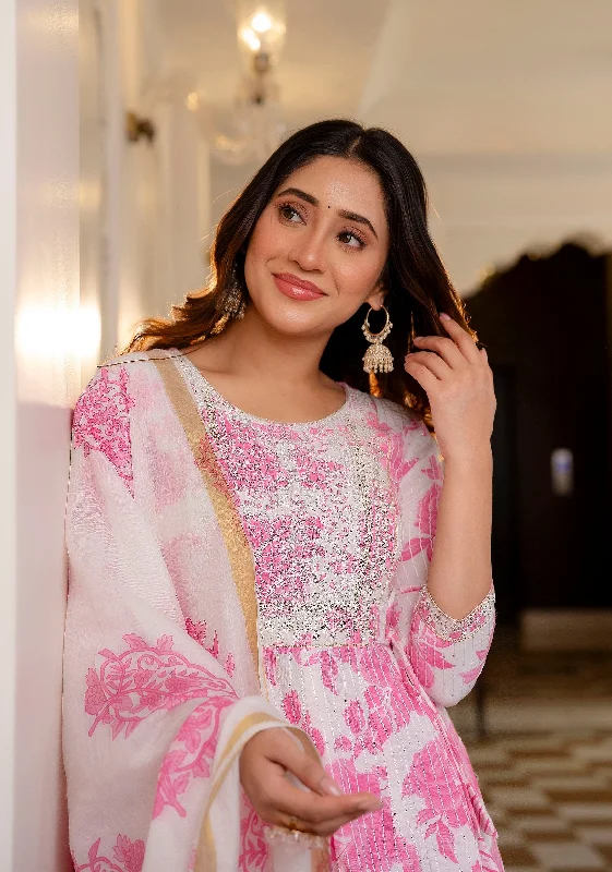 Women's Pink And White Printed Viscose Rayon Kurta, Pant And Dupatta Set - Alvami Chic Slim Fit Pants Women's Pink And White Printed Viscose Rayon Kurta, Pant And Dupatta Set - Alvami Chic Slim Fit Pants