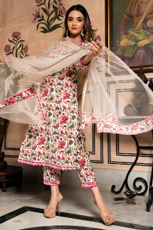 Women's Floral Pinted Knee Length V Neck 3/4 Sleeves Kurti And Pant Set With Net Dupatta - Modestouze Attires Cozy Maternity Pants Women's Floral Pinted Knee Length V Neck 3/4 Sleeves Kurti And Pant Set With Net Dupatta - Modestouze Attires Cozy Maternity Pants