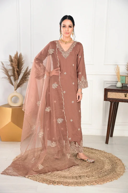 Women's Brown Embroidery Kurta With Pant And Duppata Set - Dwija Fashion Relaxed High-Waist Trousers Women's Brown Embroidery Kurta With Pant And Duppata Set - Dwija Fashion Relaxed High-Waist Trousers
