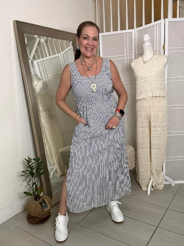 Ginebra Dress Boat Neckline Classic