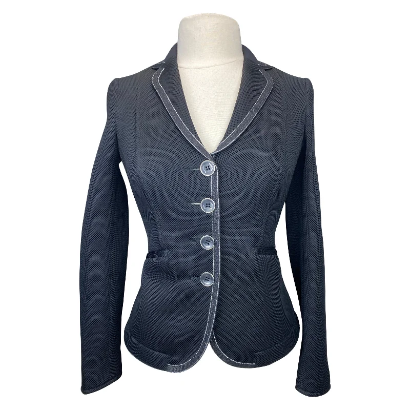 Equiline 'Prue' Show Jacket in Black - Women's IT 42/US 8 Faux Fur Fabric Real Fur Fabric Shearling Fabric Equiline 'Prue' Show Jacket in Black - Women's IT 42/US 8 Faux Fur Fabric Real Fur Fabric Shearling Fabric