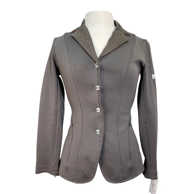 Animo Competition Jacket in Taupe - Women's IT 40 (US 6) Oversized Jacket Tailored Jacket Straight Jacket Animo Competition Jacket in Taupe - Women's IT 40 (US 6) Oversized Jacket Tailored Jacket Straight Jacket