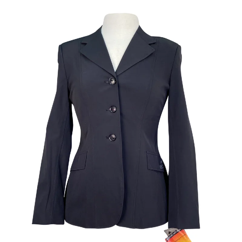 Grand Prix GP Softshell Class Sport Show Jacket in Black - Women's 12R Belted Jacket Elasticated Jacket Padded Jacket Grand Prix GP Softshell Class Sport Show Jacket in Black - Women's 12R Belted Jacket Elasticated Jacket Padded Jacket