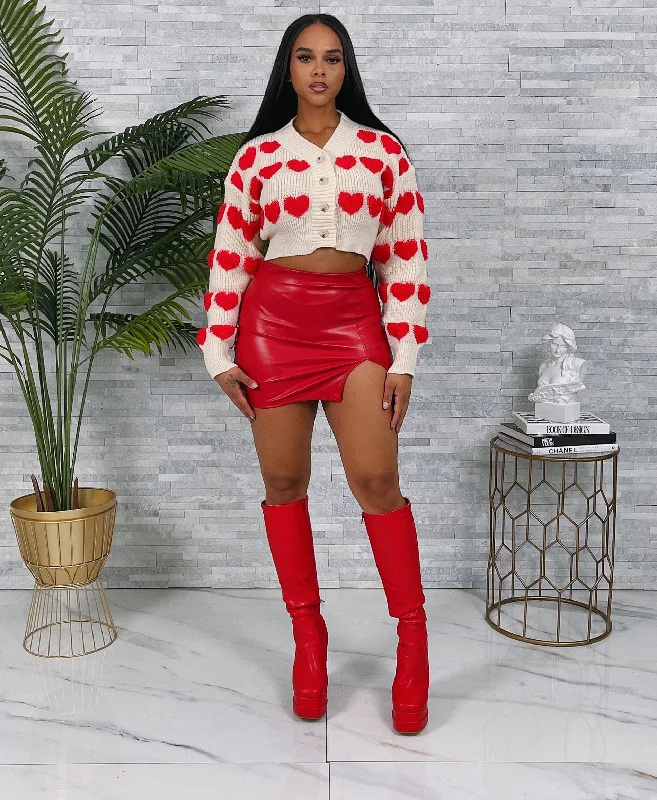 Beige/Red