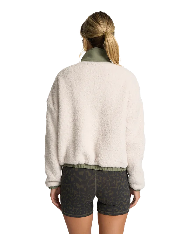 Cozy Sherpa Fleece Jacket in Dune