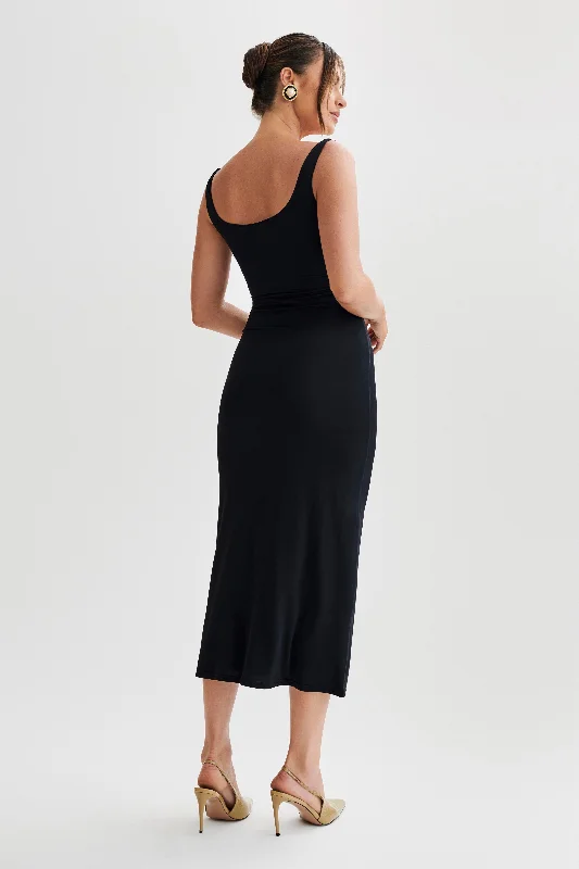 Augustine Slinky Scoop Midi Dress - Black