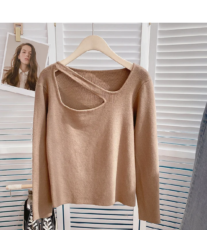 Small design hollow round neck sweater  6629