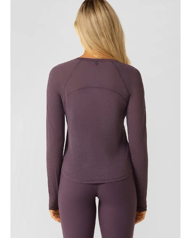 Lorna Jane On the Run Long Sleeve Top - Midnight Plum