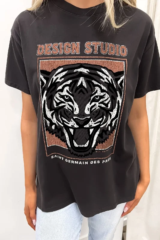 Studio Standard Tee Washed Black