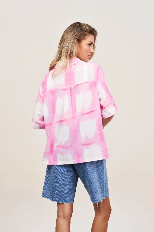 WATERCOLOUR EMBLEM SHIRT - PINK