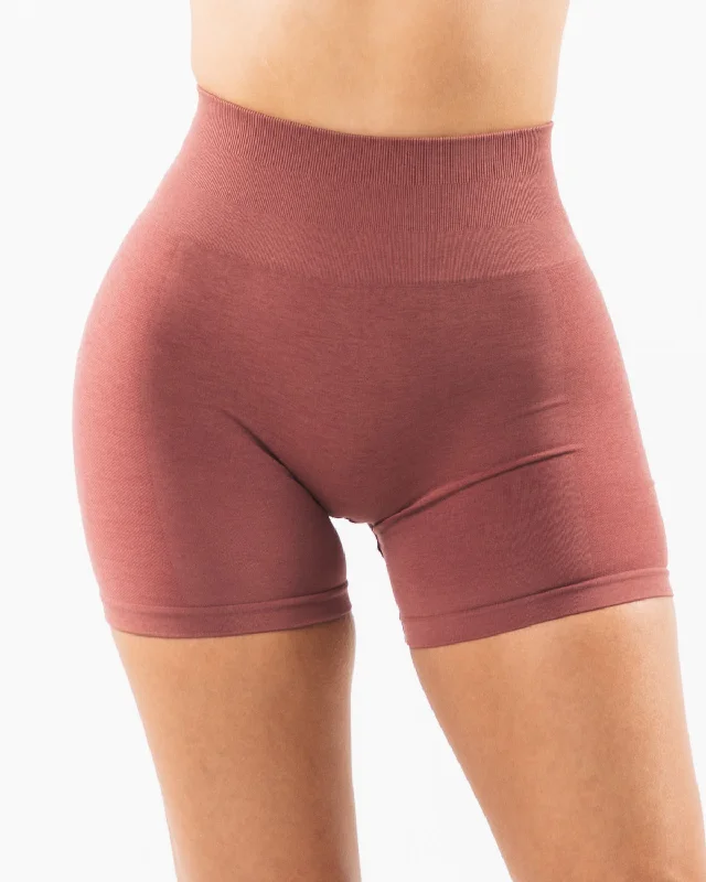 Amplify Short 4.5"" - Rose