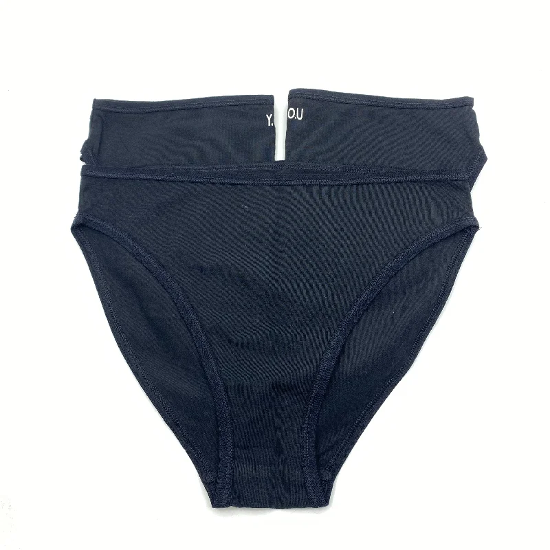 Women's organic cotton mid-rise bikini bottoms - pack of 3 Bikini with mesh sides, Sexy, Trendy, Comfortable Women's organic cotton mid-rise bikini bottoms - pack of 3 Bikini with mesh sides, Sexy, Trendy, Comfortable