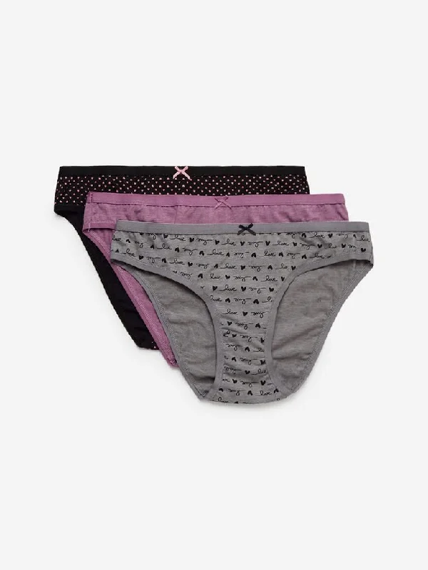 Wunderlove Grey Bikini Briefs Set of Three Bikini with lace trim, Feminine, Elegant, Sexy Wunderlove Grey Bikini Briefs Set of Three Bikini with lace trim, Feminine, Elegant, Sexy