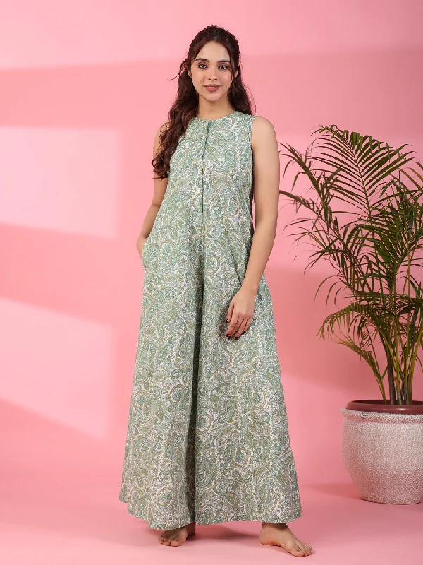 Printed  sleeveless cotton  Jumpsuit Plus size jumpsuit, Curvy fit, Comfortable, Trendy