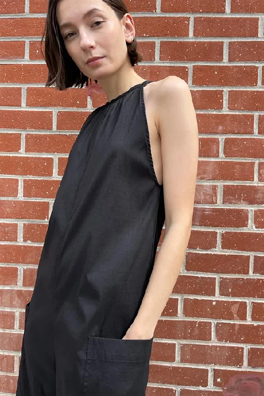 Cropped Halter Jumpsuit in Black (Sold Out) Casual romper jumpsuit, Comfortable, Trendy, Playful Cropped Halter Jumpsuit in Black (Sold Out) Casual romper jumpsuit, Comfortable, Trendy, Playful