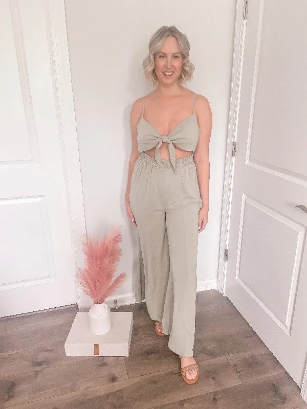 Just a Reminder Jumpsuit Pleated back jumpsuit, Elegant, Chic, Feminine