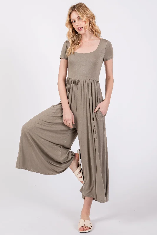 Light Olive Short Sleeve Pocketed Jumpsuit Satin halter jumpsuit, Elegant, Luxurious, Fashionable Light Olive Short Sleeve Pocketed Jumpsuit Satin halter jumpsuit, Elegant, Luxurious, Fashionable