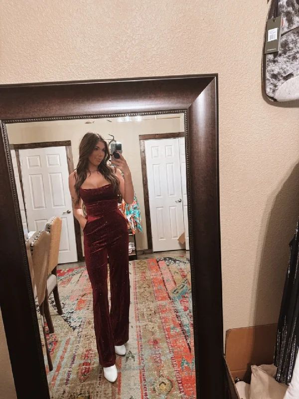 Sparkly Velvet Jumpsuit Plus size jumpsuit, Curvy fit, Elegant, Comfortable