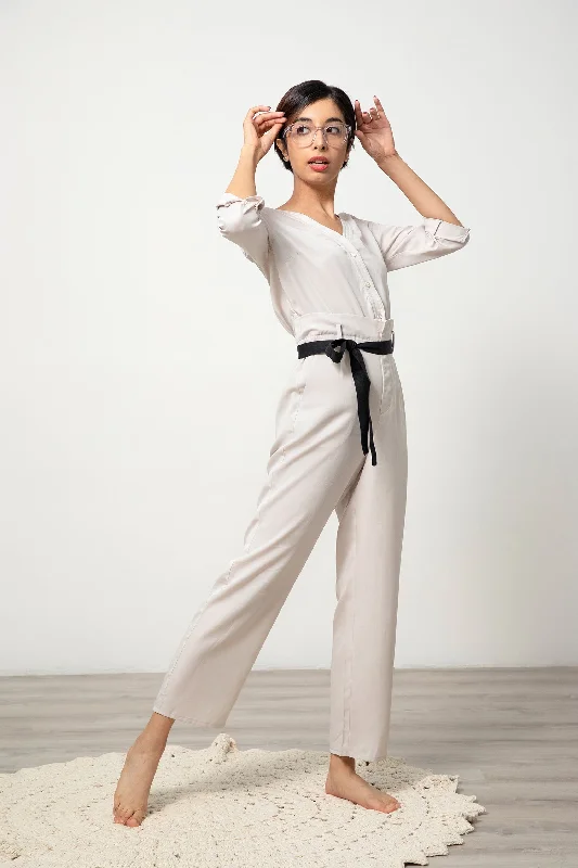 V-neck Jumpsuit - Natural Lightweight jumpsuit, Comfortable, Relaxed, Fashionable
